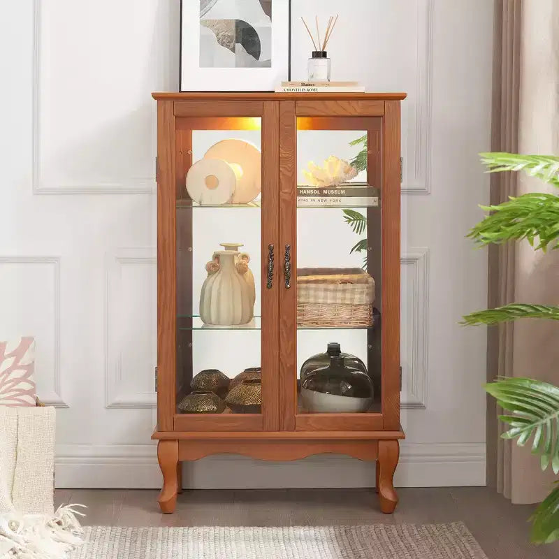 Vitrina de madera marrón con 2 puertas de cristal y luz incorporada, montaje por 1 persona