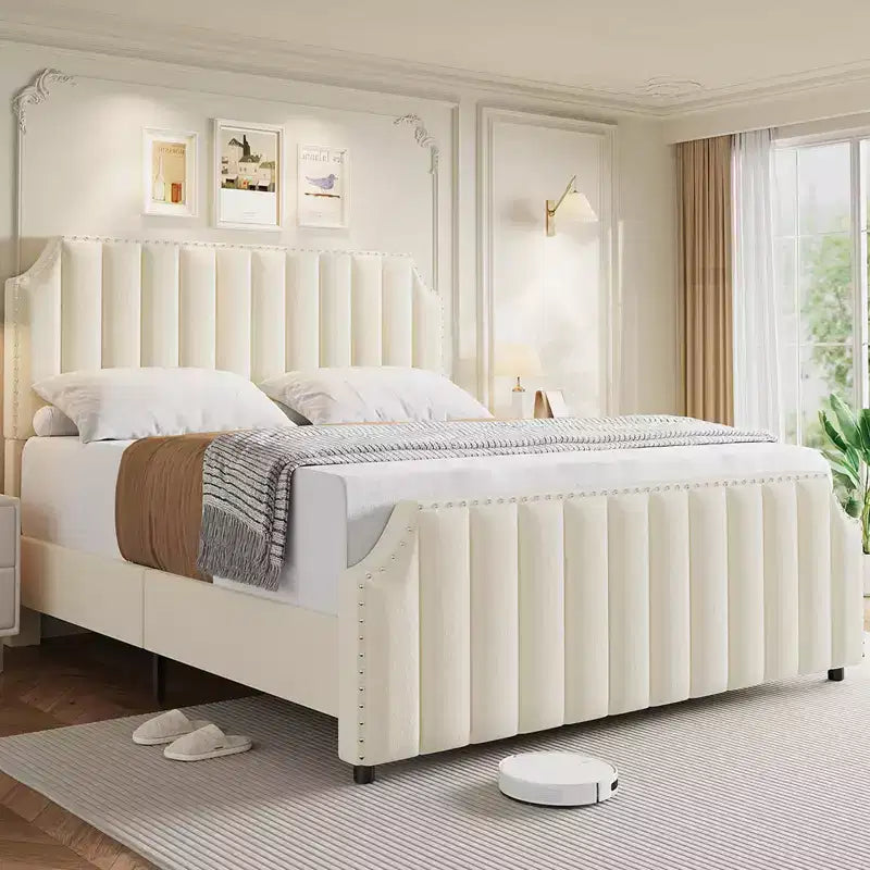 Cama tapizada de terciopelo con plataforma – Cabecero y piecero con canales, Ribete de tachuelas, Negro / Gris claro / Blanco roto, 1–2 personas